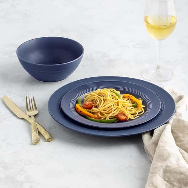 Hy-Vee Seasons Infinity Dinnerware in Echo Blue, Set of 12