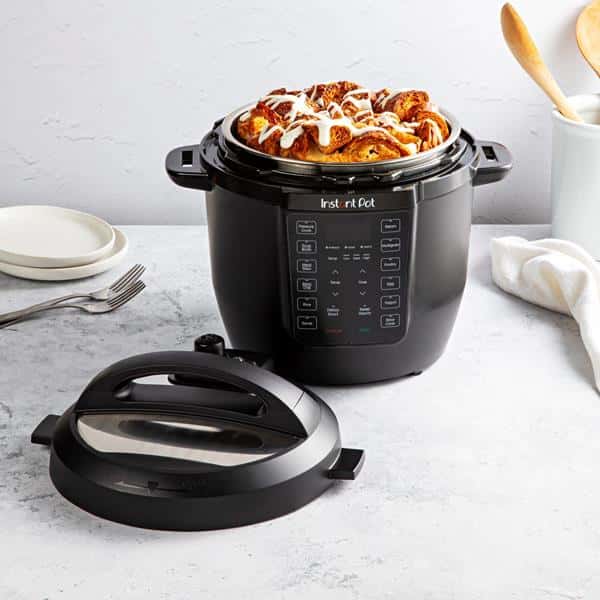 Instant Pot Rio 6 Qt. 7-in-1 Multi Cooker | Hy-Vee Aisles Online