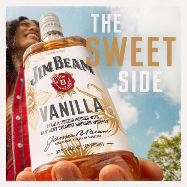 Jim Beam Vanilla Liqueur with Kentucky Straight Bourbon Whiskey