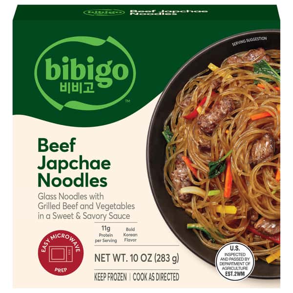 bibigo Frozen Beef & Vegetable Japchae Noodles | Hy-Vee Aisles
